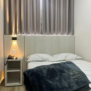 Hotel Salomão - Próximo A 25 De Março, Bom Retiro, Brás E Rua Santa Efigênia, A 2 Minutos Do Mirante Sampa Sky E Pista De Skate Anhangabaú, São Paulo