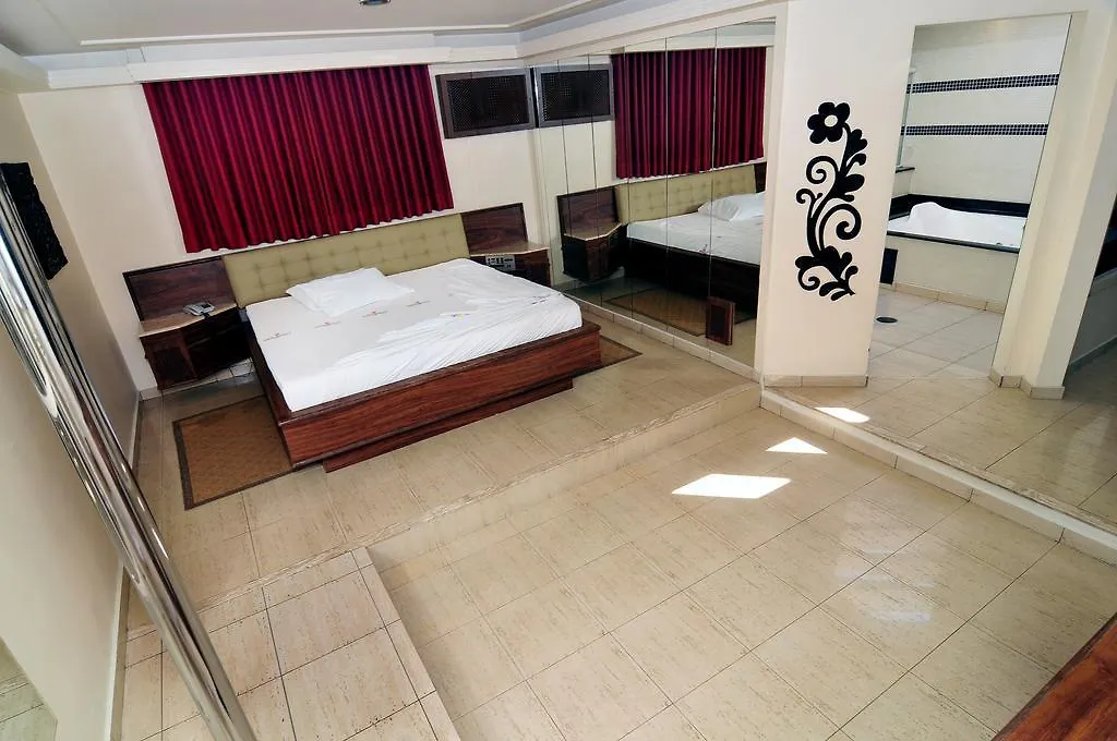 Motel Mambo - Adults Only São Paulo 0*,